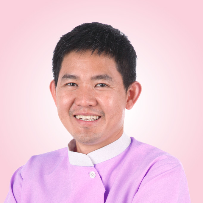 Dr. Tith Hong Yoeu — Founder & Director, Roomchang Dental Hospital